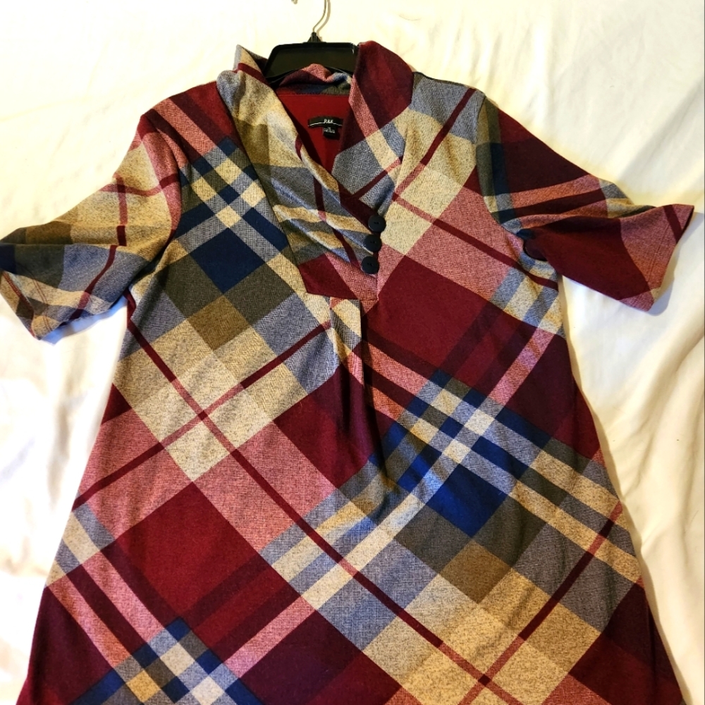 R&K short plaid dress